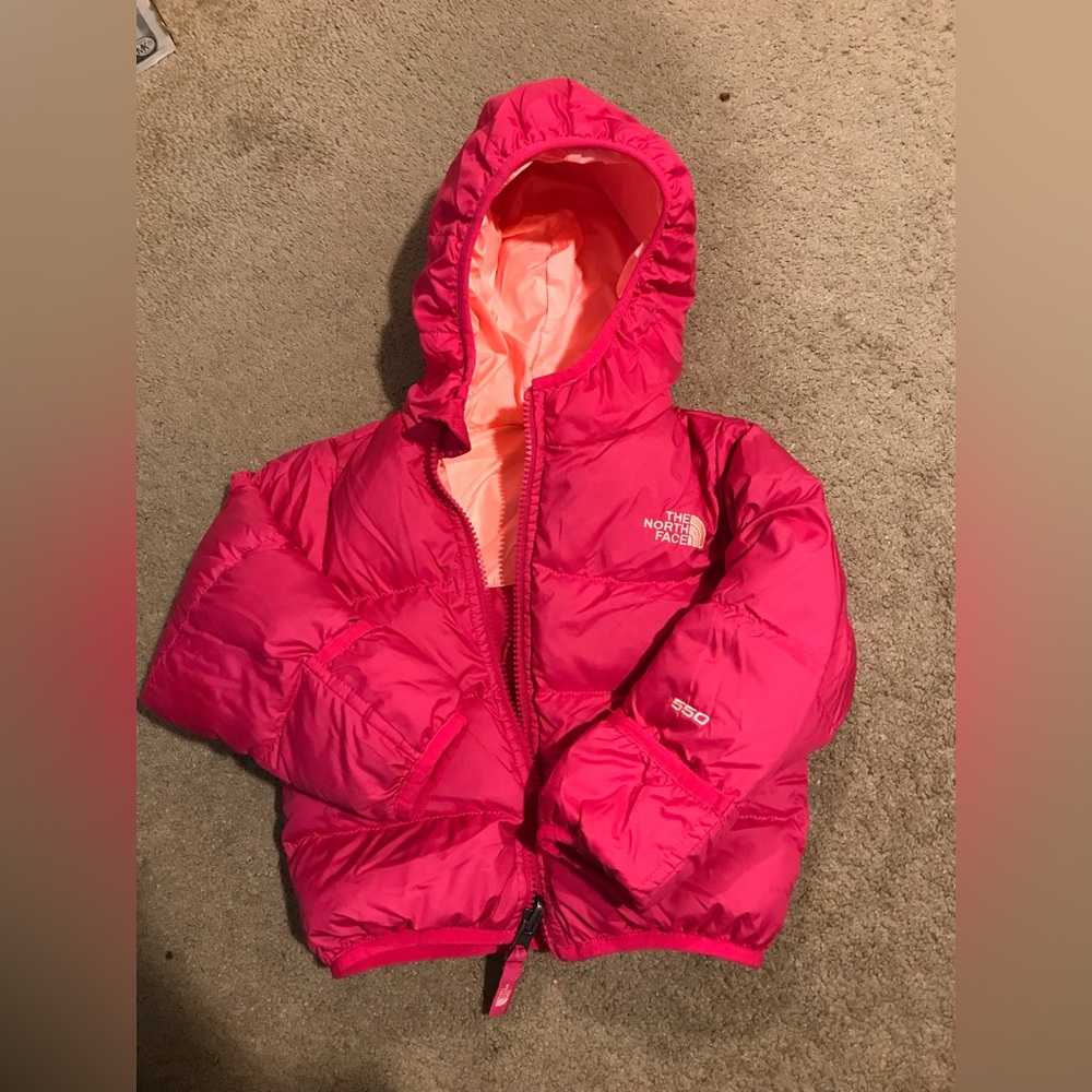 Reversible North Face winter jacket W Hand Covers size 12-18 months